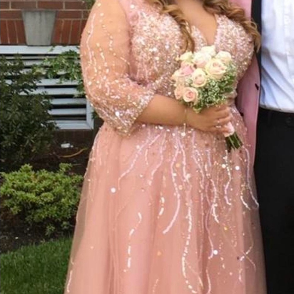 Stunning Blush Pink Jovani Gown – Size 22 – Crystal Embellished – Worn Once